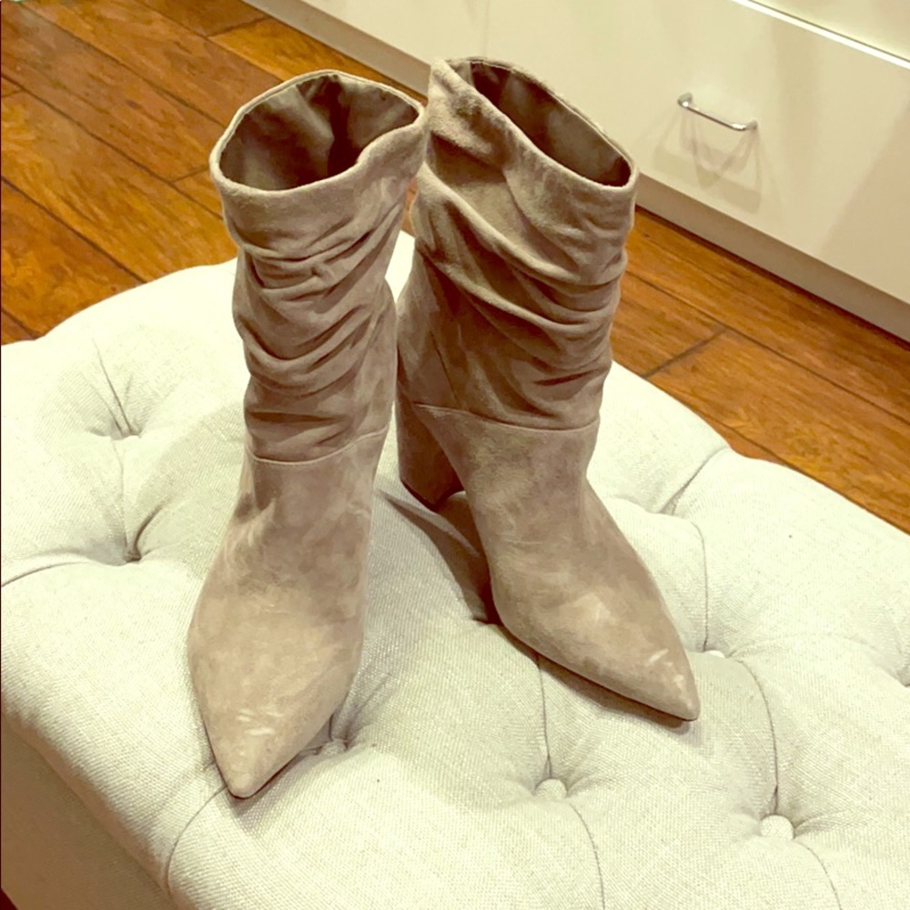 Swede leather booties